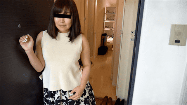 Pacopacomama 030818_232 Yuka Ota While I arrived at the pillow of my husband Male sperm Housewife home skeleton - Server 1