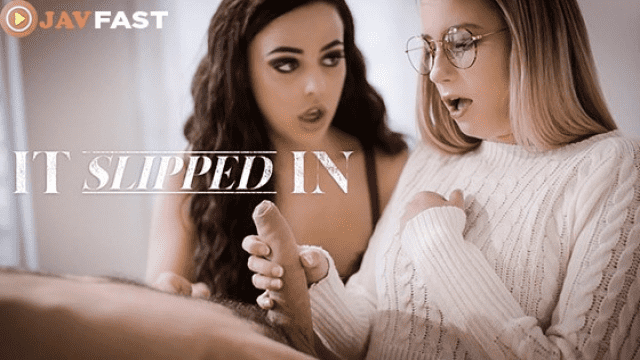 PureTaboo It Slipped In Whitney Wright, Carolina Sweets - Server 1