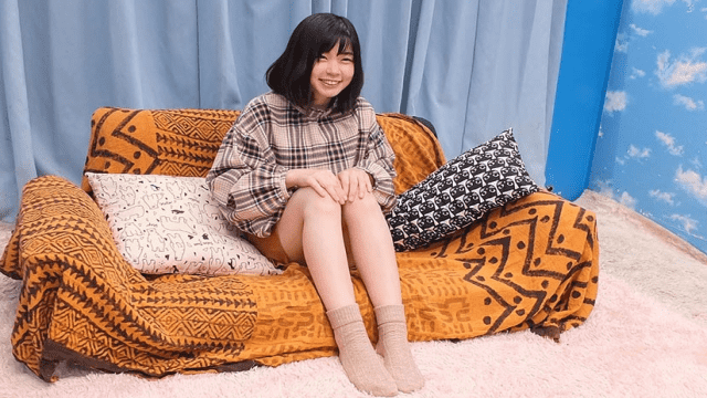 FHD 320MMGH-135 Yumino Female college student Magic Mirror No. If you ask a female college student to blowjob a cheesy candy somewhat - Server 2