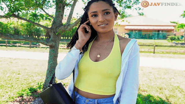 BangBus Kiara Fucks For The Love of Money - Server 2