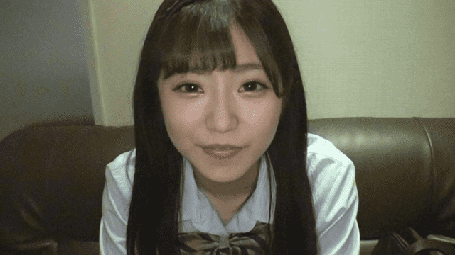 FHD Posted Market Amateur 324SRTD-0154 A secret meeting with a super cute shaved uniform girl who does not seem to know a man yet at love hotel - Server 1