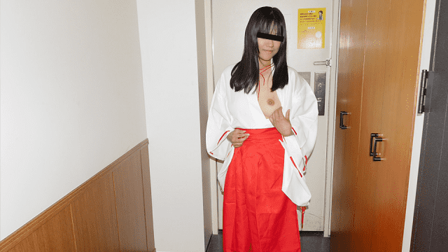 10Musume 010720_01 Kana Abe If you call Deriher you came with a shrine maiden costume - Server 1